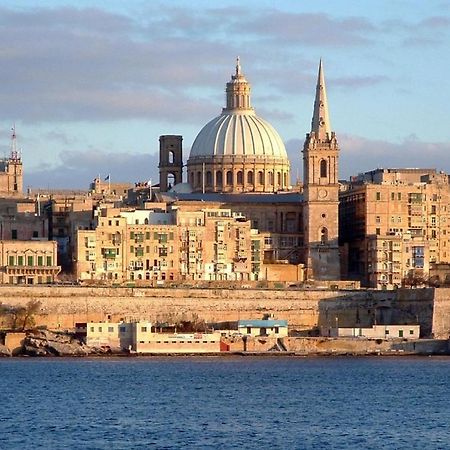 Super Luxury Apartment In Tigne Point, Amazing Sea Views Sliema Luaran gambar
