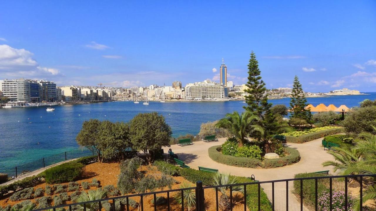 Super Luxury Apartment In Tigne Point, Amazing Sea Views Sliema Luaran gambar