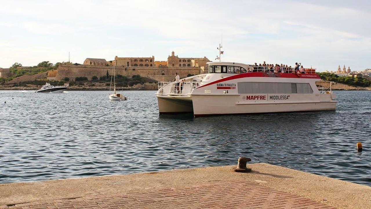 Super Luxury Apartment In Tigne Point, Amazing Sea Views Sliema Luaran gambar