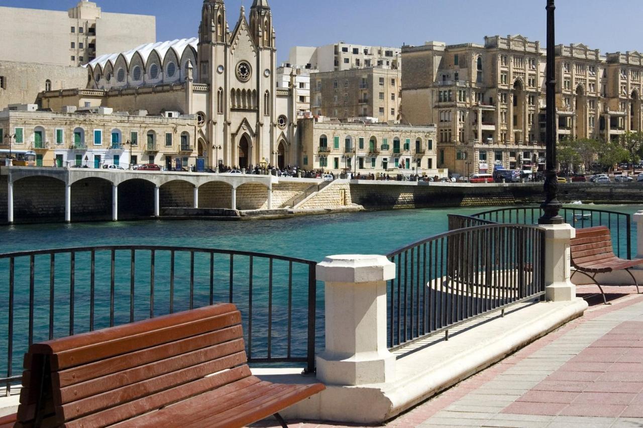 Super Luxury Apartment In Tigne Point, Amazing Sea Views Sliema Luaran gambar